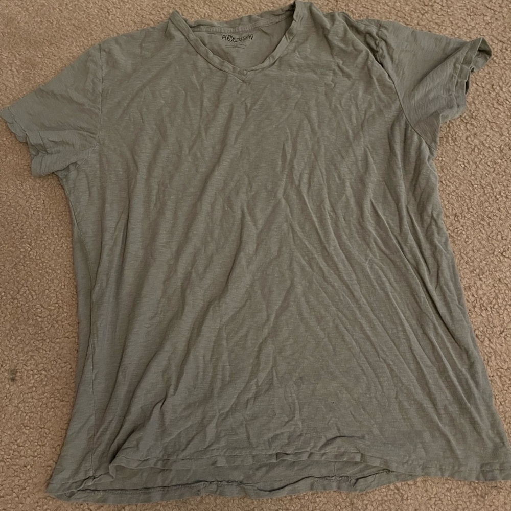 Kenneth Cole shirt 👕